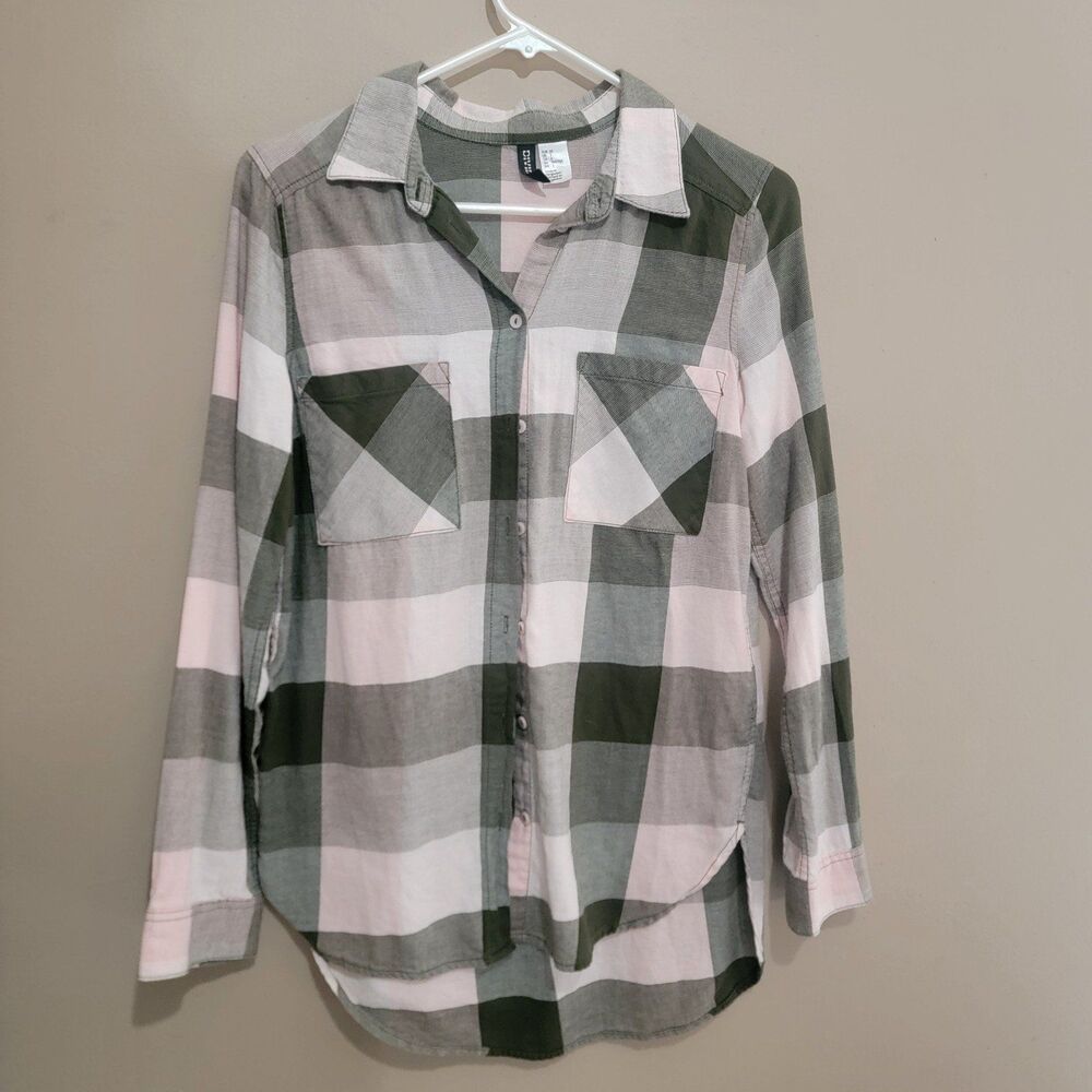 Divided by H&M Green/Pink Button Up Size US 2